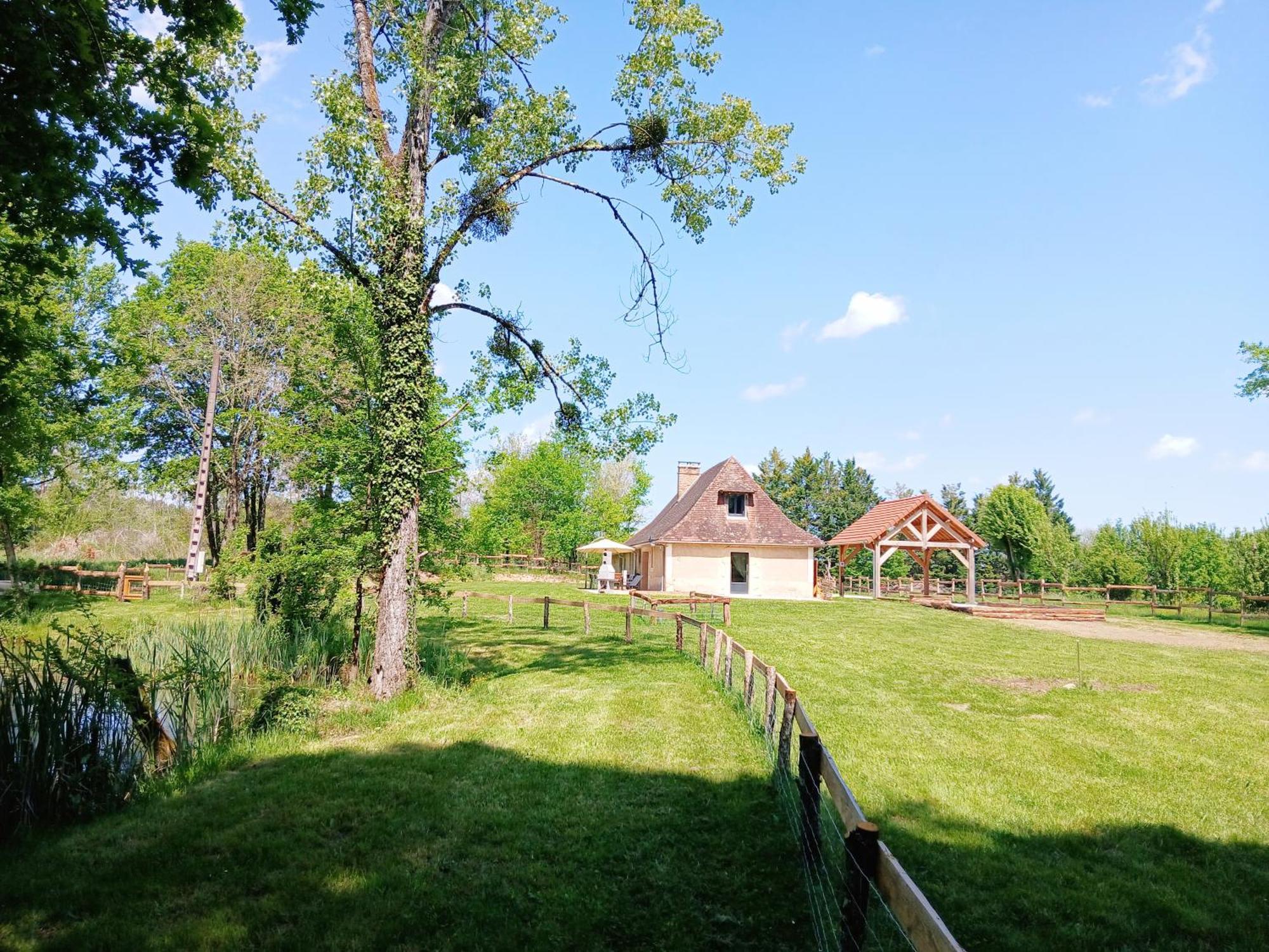 Endroit Exceptionnel Et Calme Villa Saint-Crepin-d'Auberoche Екстериор снимка